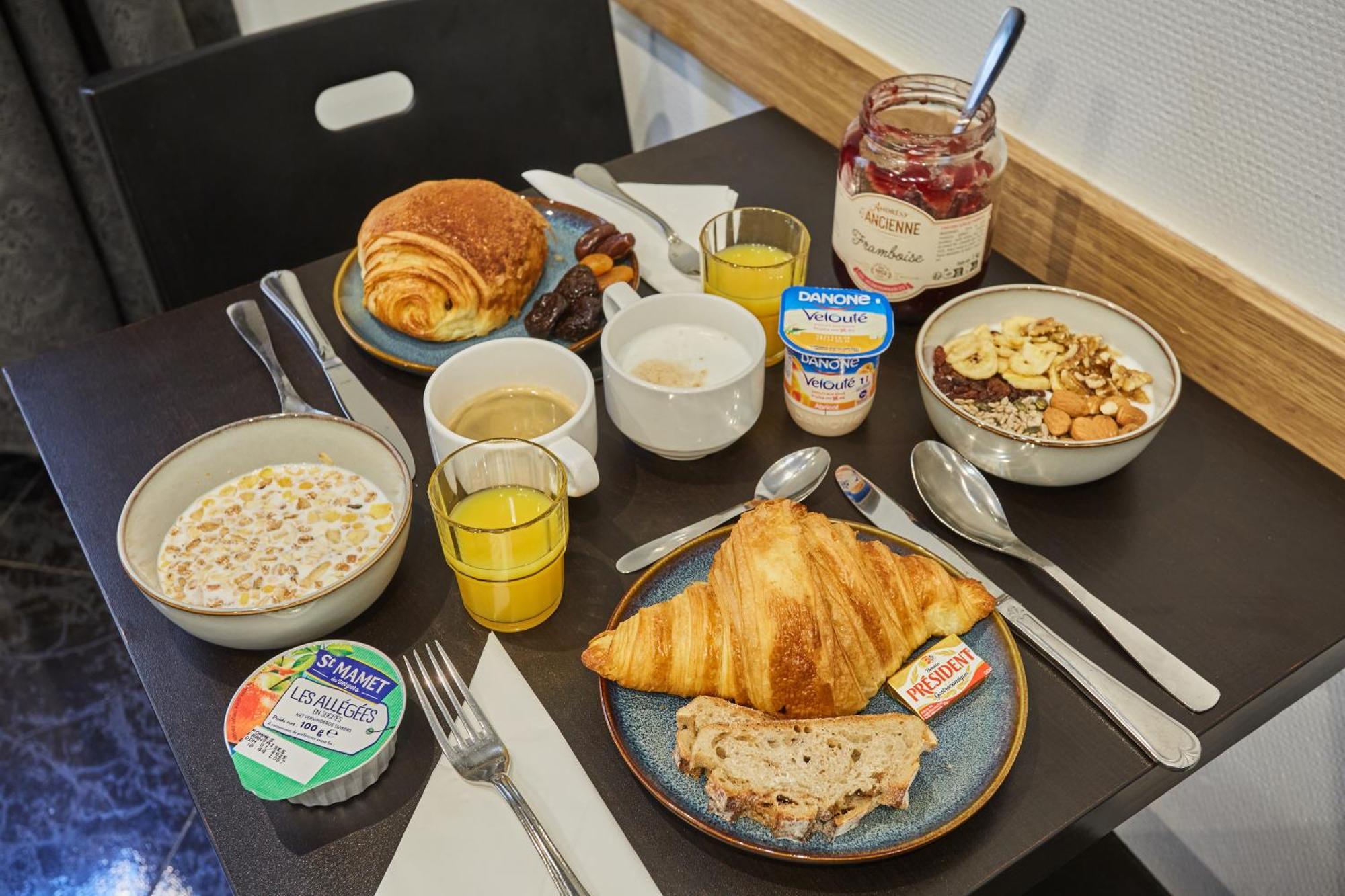 Hotel Huni Parigi